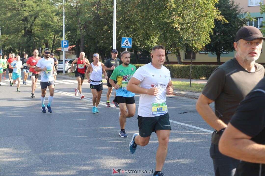 Półmaraton Kurpiowski 2024 [15.09.2024] - zdjęcie #60 - eOstroleka.pl