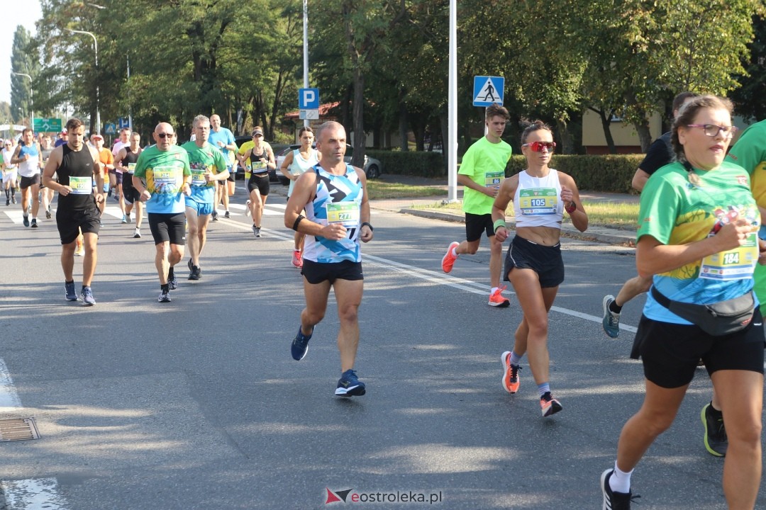 Półmaraton Kurpiowski 2024 [15.09.2024] - zdjęcie #54 - eOstroleka.pl