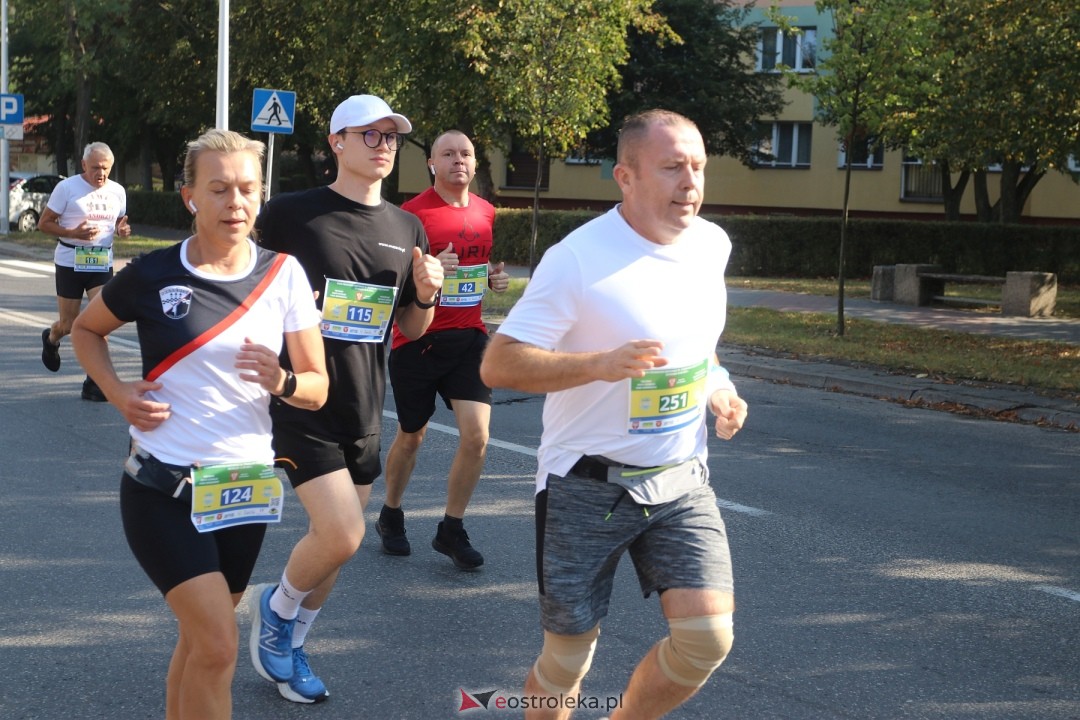 Półmaraton Kurpiowski 2024 [15.09.2024] - zdjęcie #35 - eOstroleka.pl