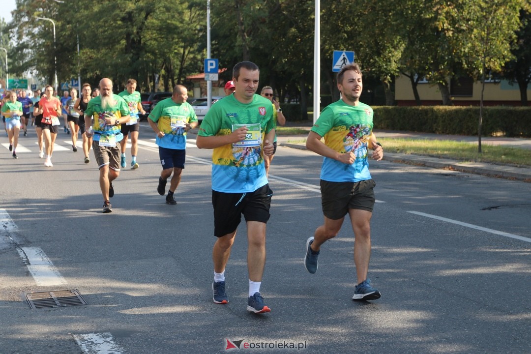 Półmaraton Kurpiowski 2024 [15.09.2024] - zdjęcie #26 - eOstroleka.pl