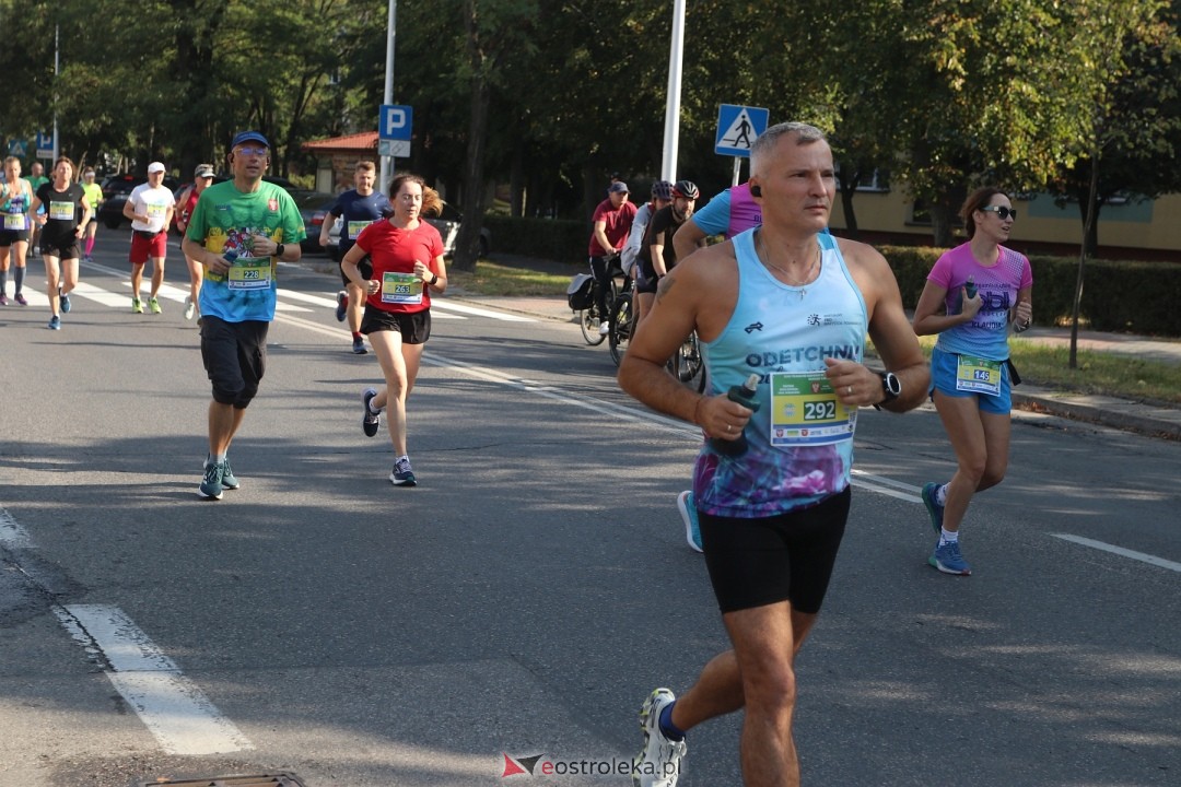 Półmaraton Kurpiowski 2024 [15.09.2024] - zdjęcie #14 - eOstroleka.pl