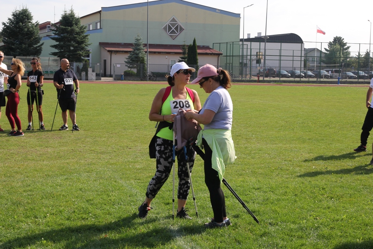 II Mistrzostwa Mazowsza ZNP w nordic walking [15.09.2024] - zdjęcie #95 - eOstroleka.pl