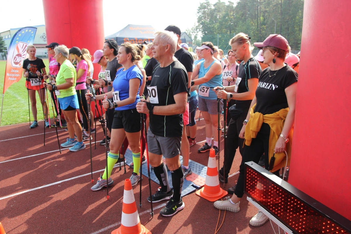 II Mistrzostwa Mazowsza ZNP w nordic walking [15.09.2024] - zdjęcie #62 - eOstroleka.pl