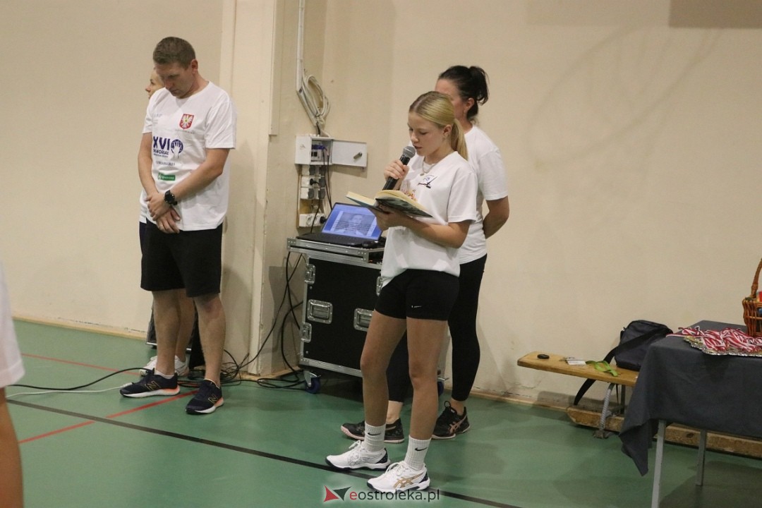 Szkolny turniej w hołdzie Arkowi Gołasiowi [16.09.2024] - zdjęcie #37 - eOstroleka.pl
