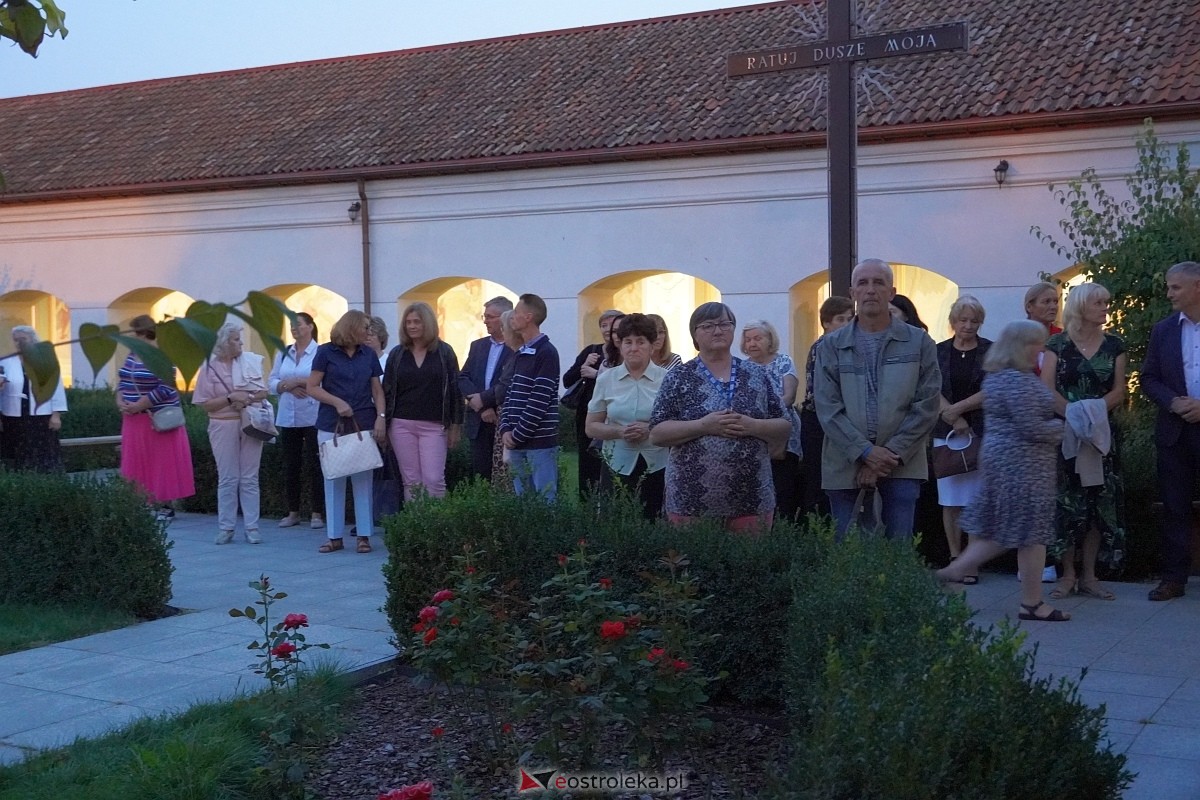 Uroczystości z okazji 85. rocznicy agresji sowieckiej na Polskę [17.09.2024] - zdjęcie #2 - eOstroleka.pl