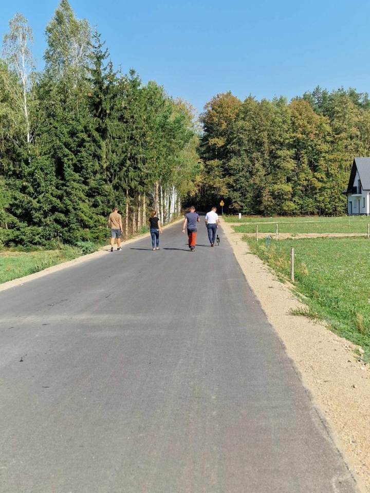 Przebudowa drogi w miejscowości Pupkowizna [18.09.2024] - zdjęcie #5 - eOstroleka.pl