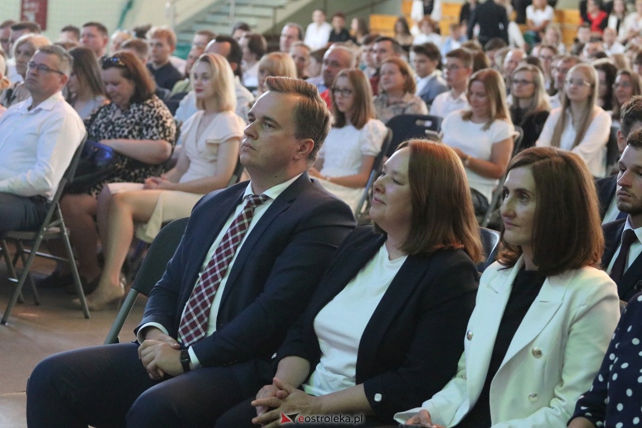 Samorządowa Gala Uczniowska 2024 [18.09.2024] - zdjęcie #280 - eOstroleka.pl
