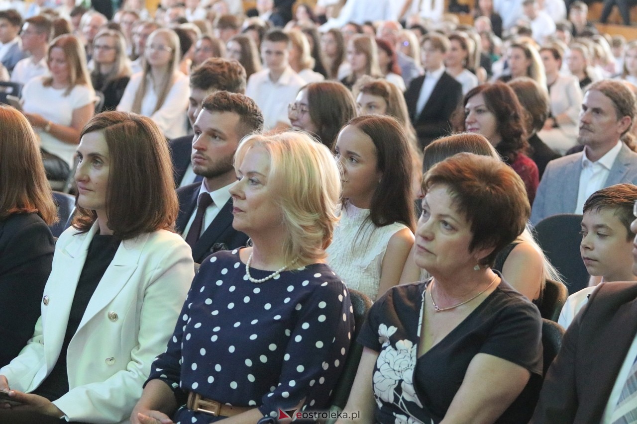 Samorządowa Gala Uczniowska 2024 [18.09.2024] - zdjęcie #278 - eOstroleka.pl