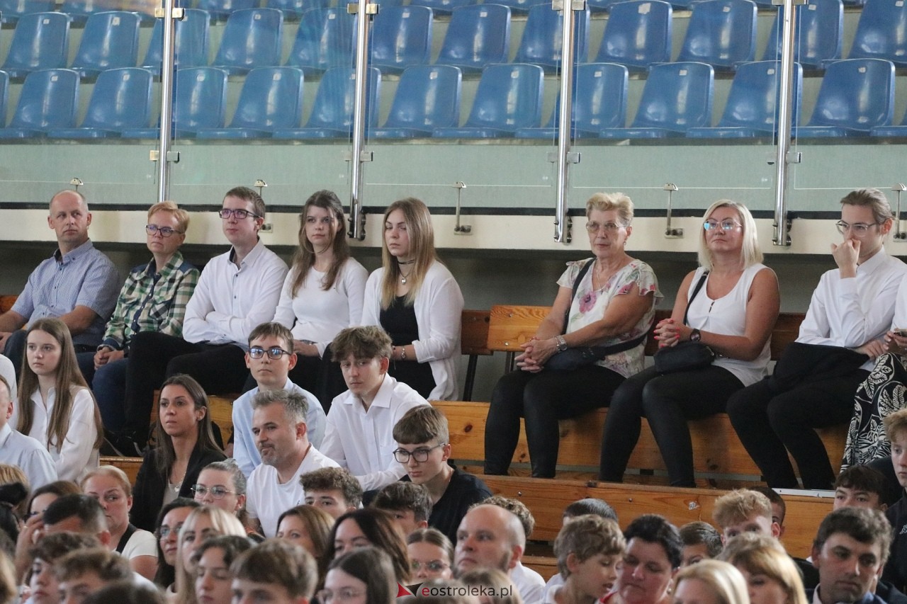 Samorządowa Gala Uczniowska 2024 [18.09.2024] - zdjęcie #264 - eOstroleka.pl