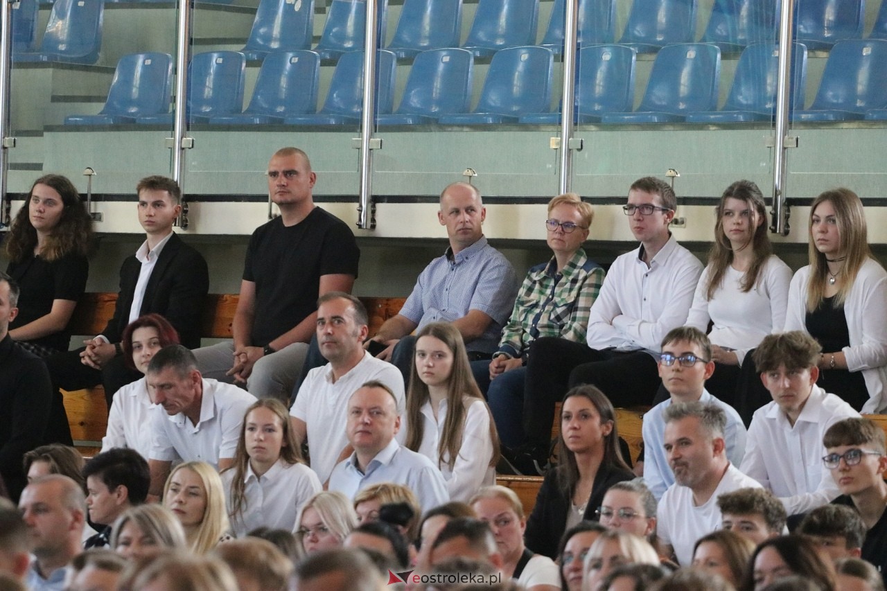 Samorządowa Gala Uczniowska 2024 [18.09.2024] - zdjęcie #263 - eOstroleka.pl