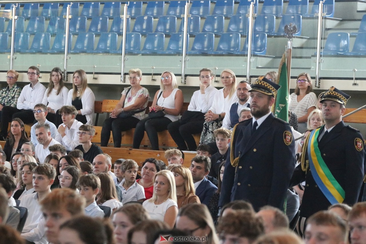Samorządowa Gala Uczniowska 2024 [18.09.2024] - zdjęcie #257 - eOstroleka.pl