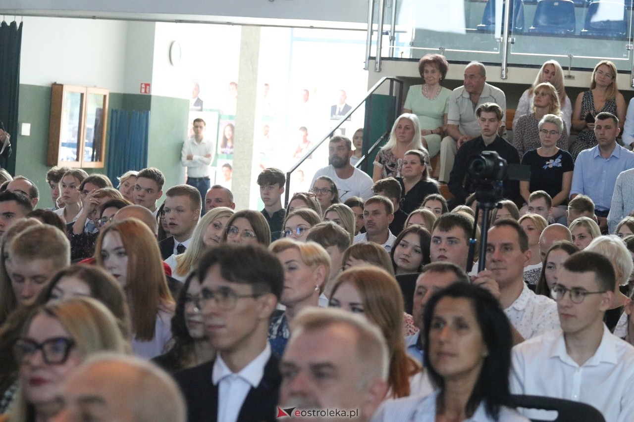 Samorządowa Gala Uczniowska 2024 [18.09.2024] - zdjęcie #256 - eOstroleka.pl