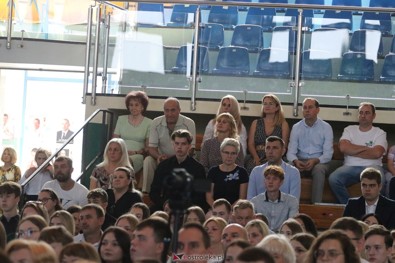 Samorządowa Gala Uczniowska 2024 [18.09.2024] - zdjęcie #254 - eOstroleka.pl