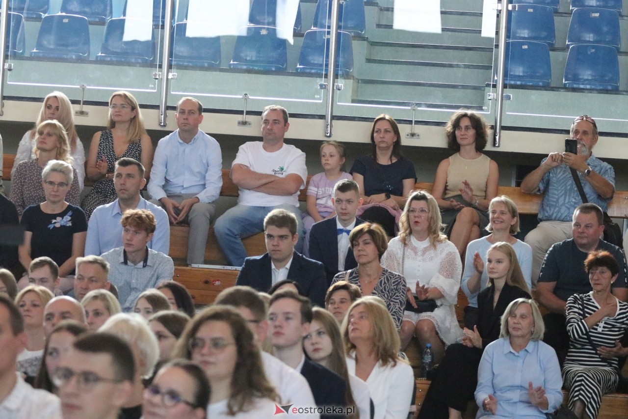 Samorządowa Gala Uczniowska 2024 [18.09.2024] - zdjęcie #253 - eOstroleka.pl