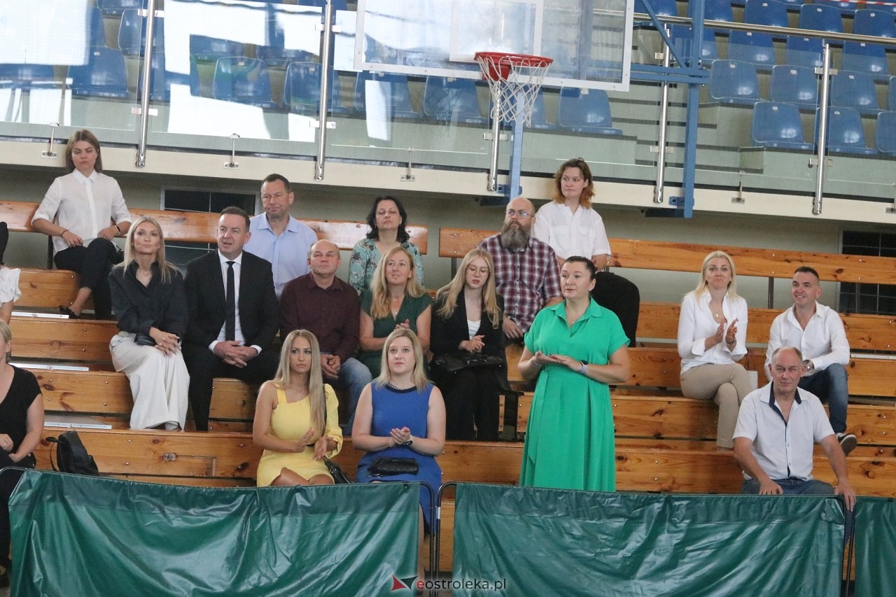 Samorządowa Gala Uczniowska 2024 [18.09.2024] - zdjęcie #250 - eOstroleka.pl
