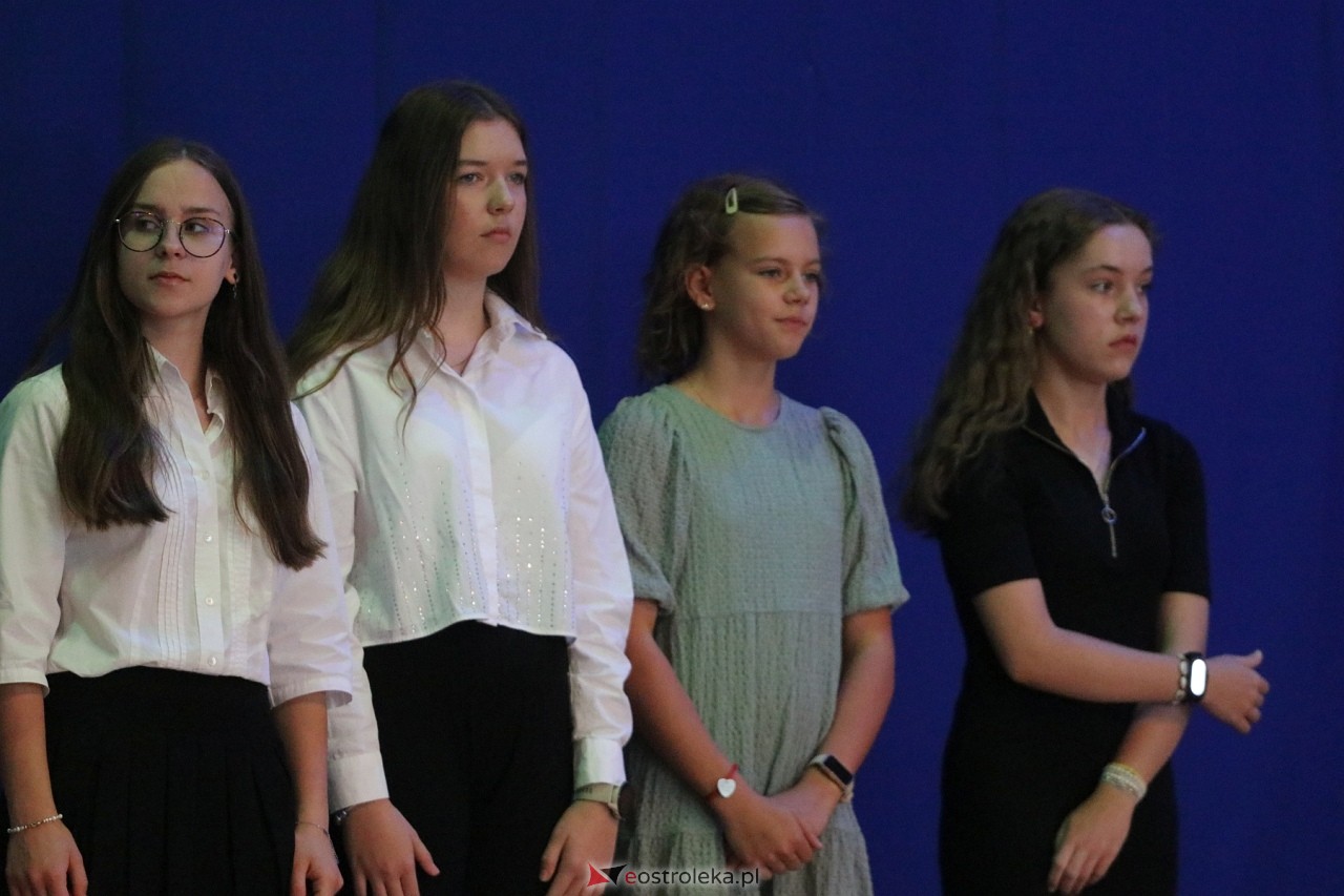 Samorządowa Gala Uczniowska 2024 [18.09.2024] - zdjęcie #233 - eOstroleka.pl