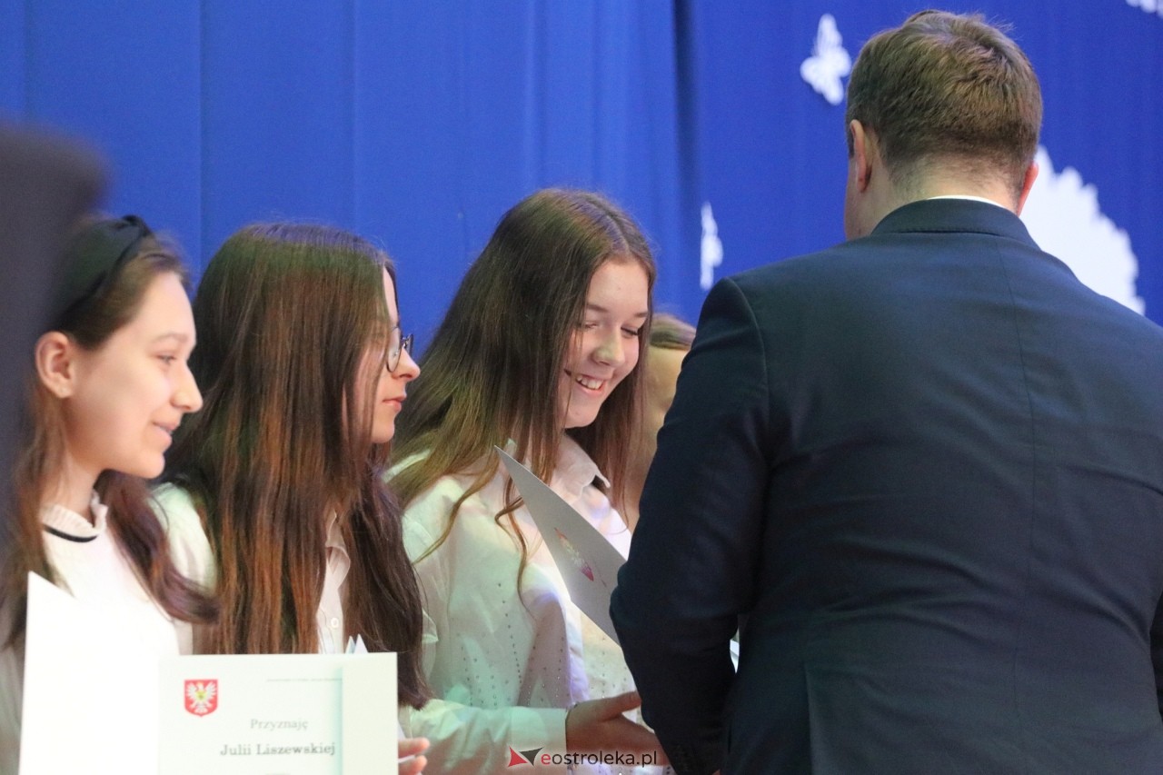 Samorządowa Gala Uczniowska 2024 [18.09.2024] - zdjęcie #221 - eOstroleka.pl