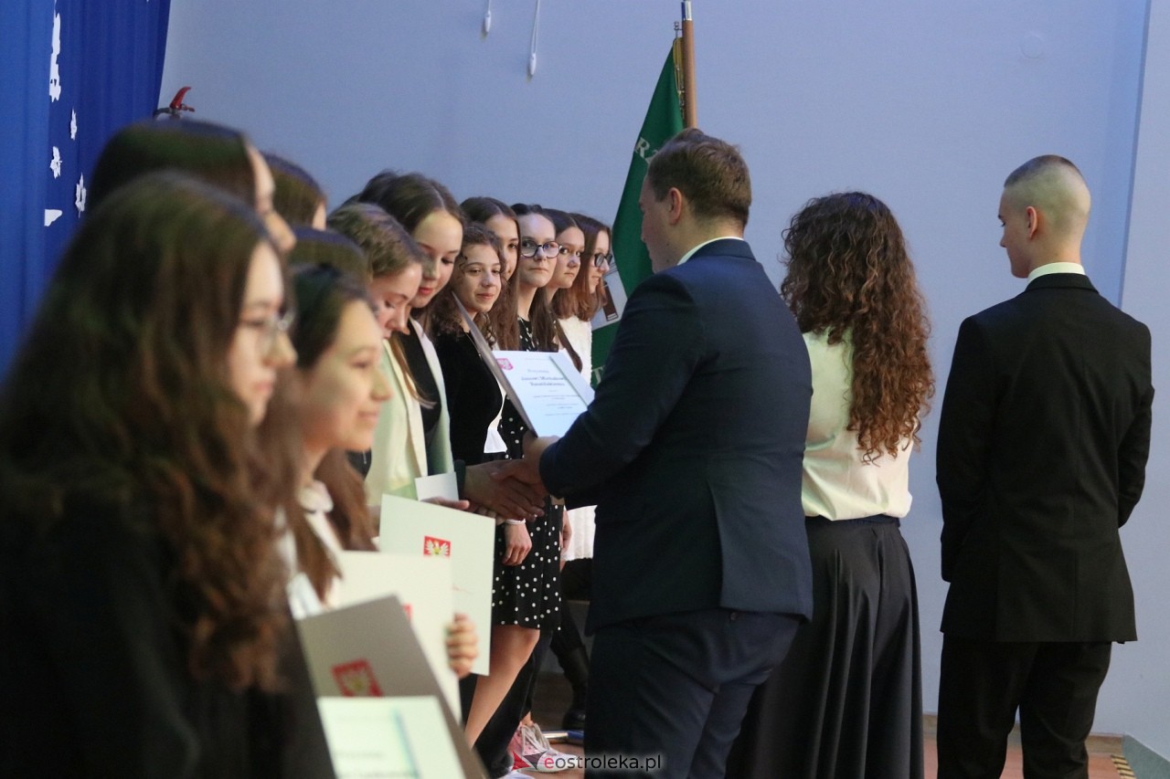 Samorządowa Gala Uczniowska 2024 [18.09.2024] - zdjęcie #217 - eOstroleka.pl