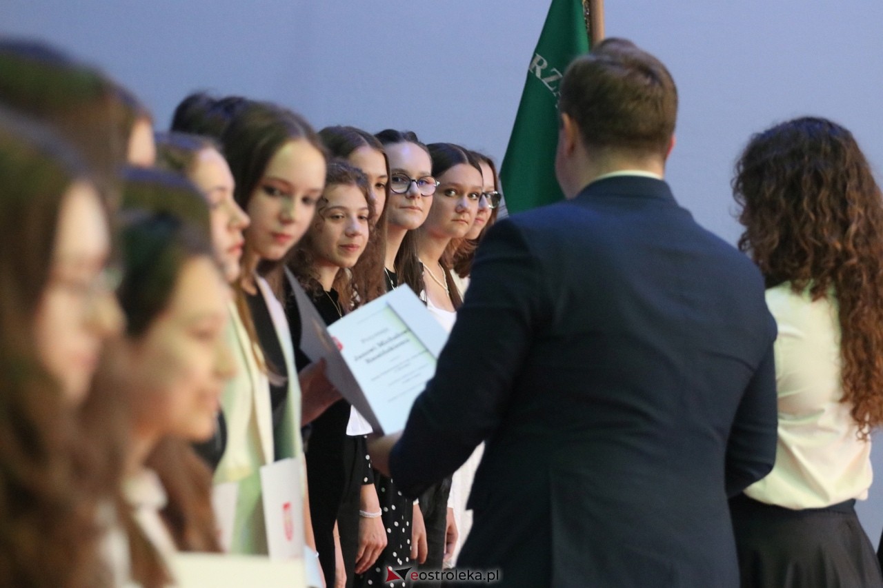 Samorządowa Gala Uczniowska 2024 [18.09.2024] - zdjęcie #216 - eOstroleka.pl