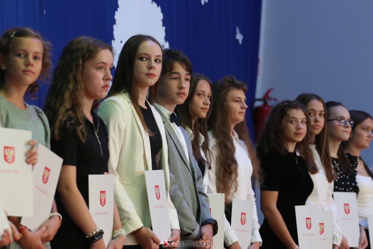 Samorządowa Gala Uczniowska 2024 [18.09.2024] - zdjęcie #212 - eOstroleka.pl