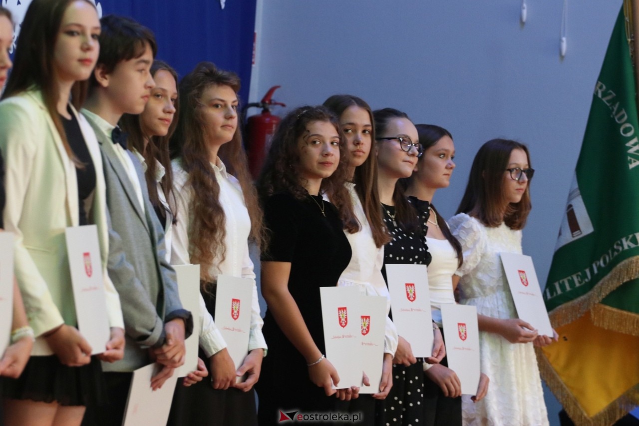 Samorządowa Gala Uczniowska 2024 [18.09.2024] - zdjęcie #211 - eOstroleka.pl