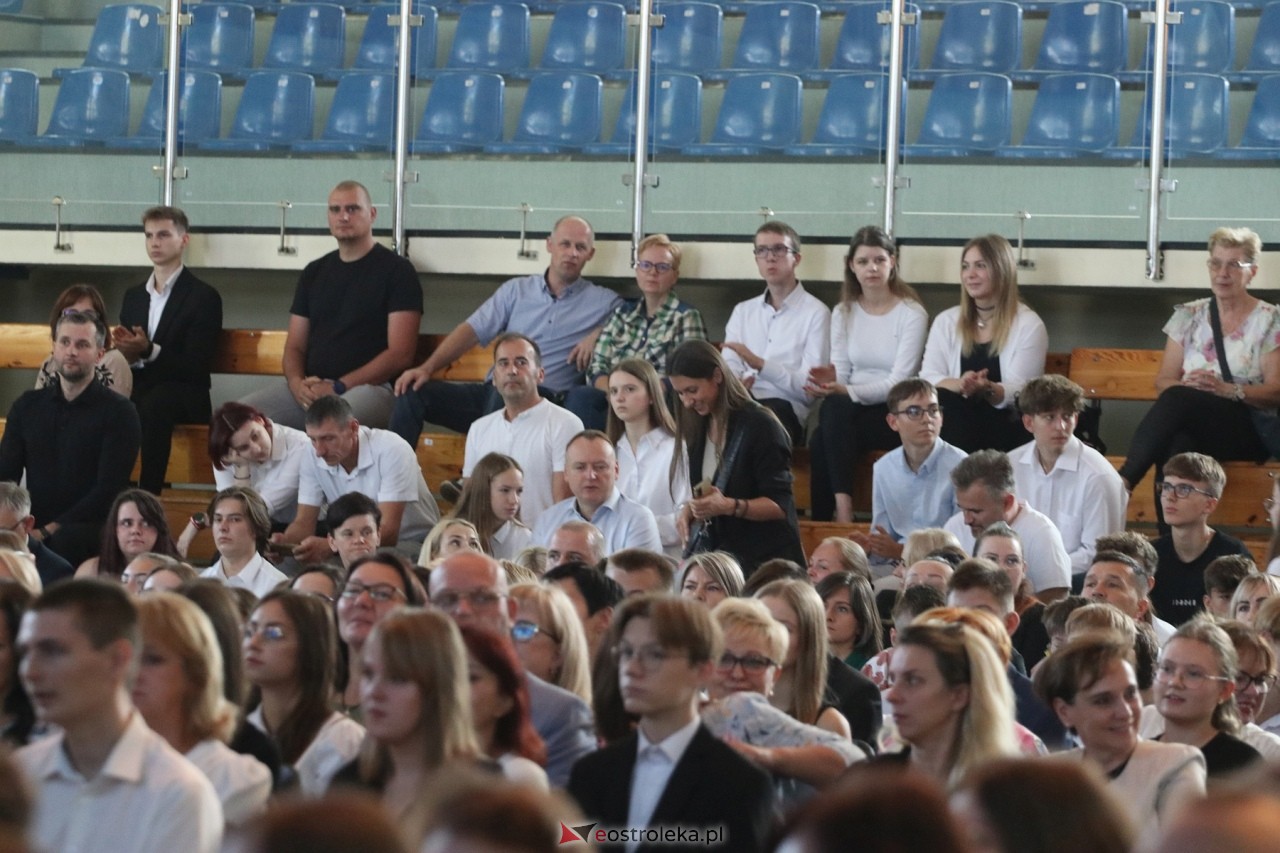Samorządowa Gala Uczniowska 2024 [18.09.2024] - zdjęcie #208 - eOstroleka.pl