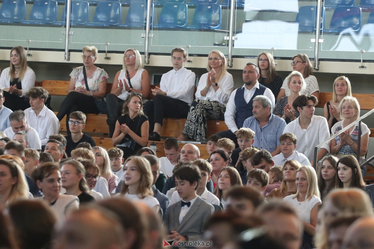 Samorządowa Gala Uczniowska 2024 [18.09.2024] - zdjęcie #207 - eOstroleka.pl