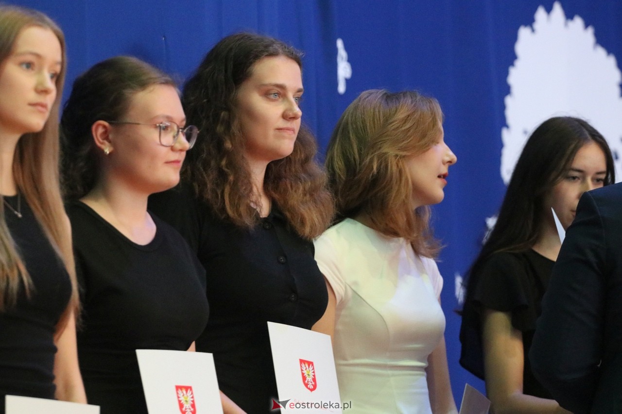Samorządowa Gala Uczniowska 2024 [18.09.2024] - zdjęcie #187 - eOstroleka.pl