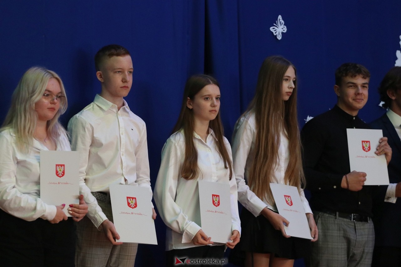 Samorządowa Gala Uczniowska 2024 [18.09.2024] - zdjęcie #158 - eOstroleka.pl