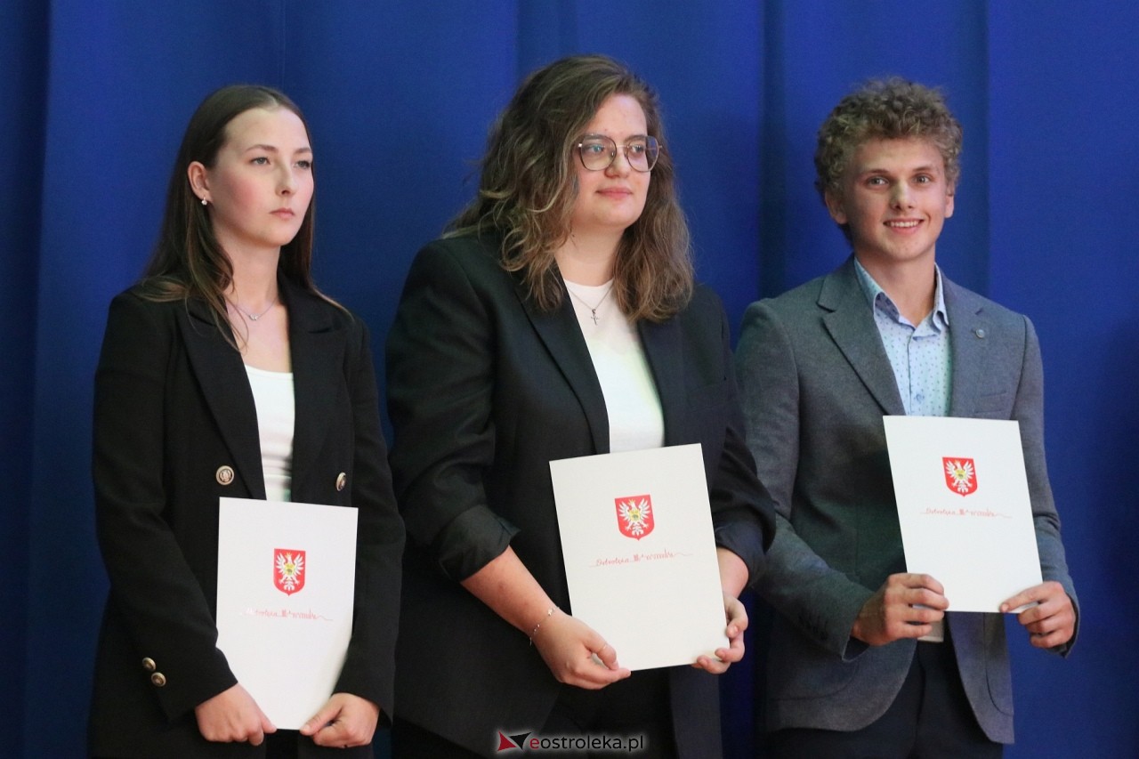 Samorządowa Gala Uczniowska 2024 [18.09.2024] - zdjęcie #145 - eOstroleka.pl