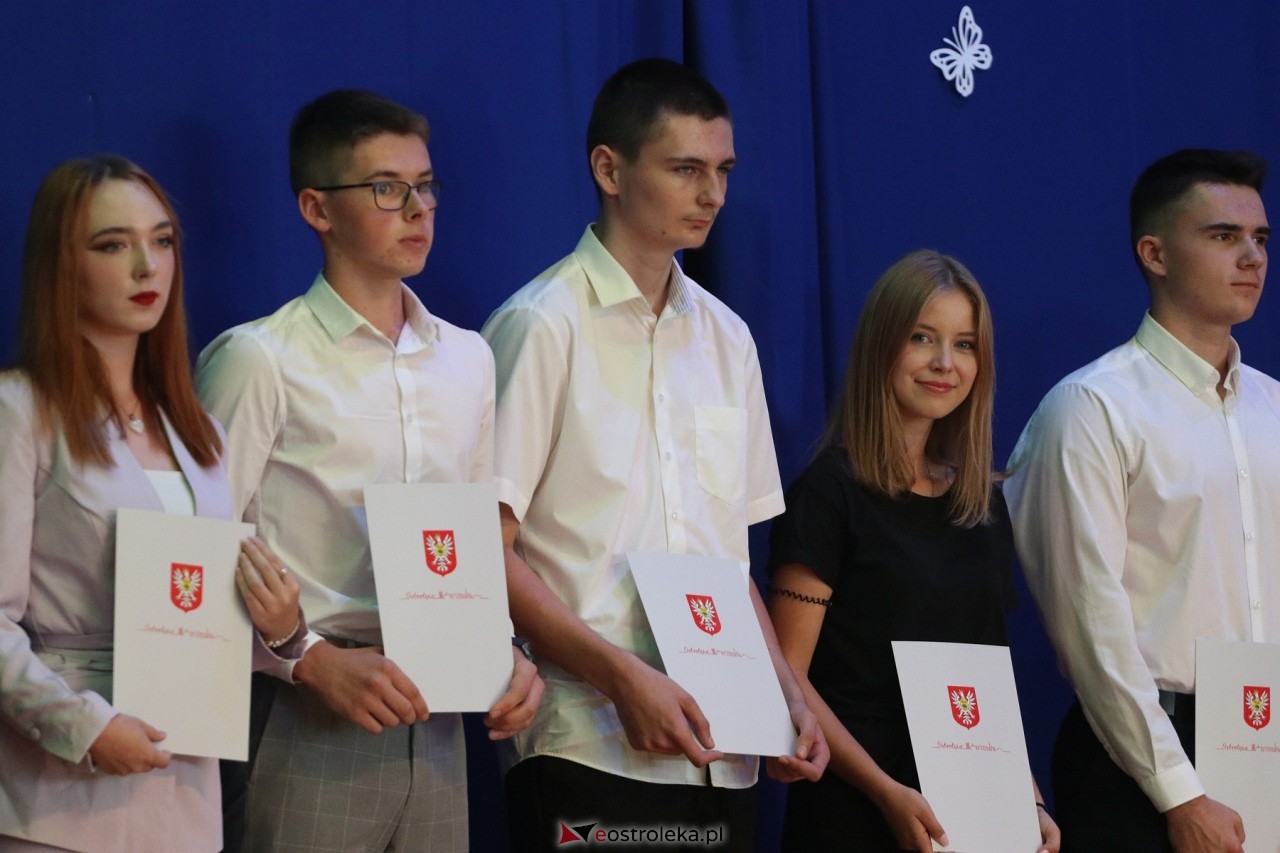 Samorządowa Gala Uczniowska 2024 [18.09.2024] - zdjęcie #141 - eOstroleka.pl