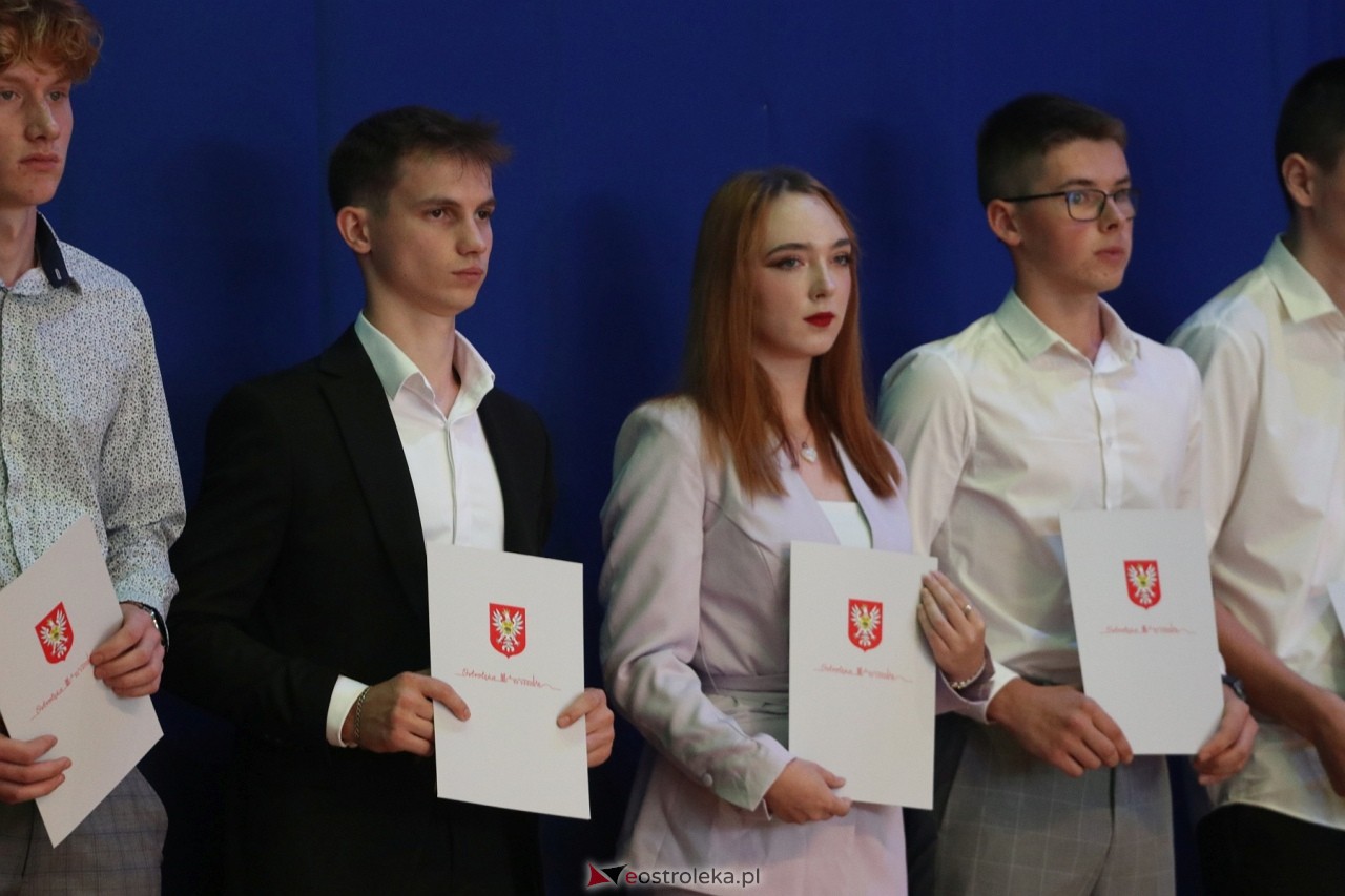 Samorządowa Gala Uczniowska 2024 [18.09.2024] - zdjęcie #140 - eOstroleka.pl