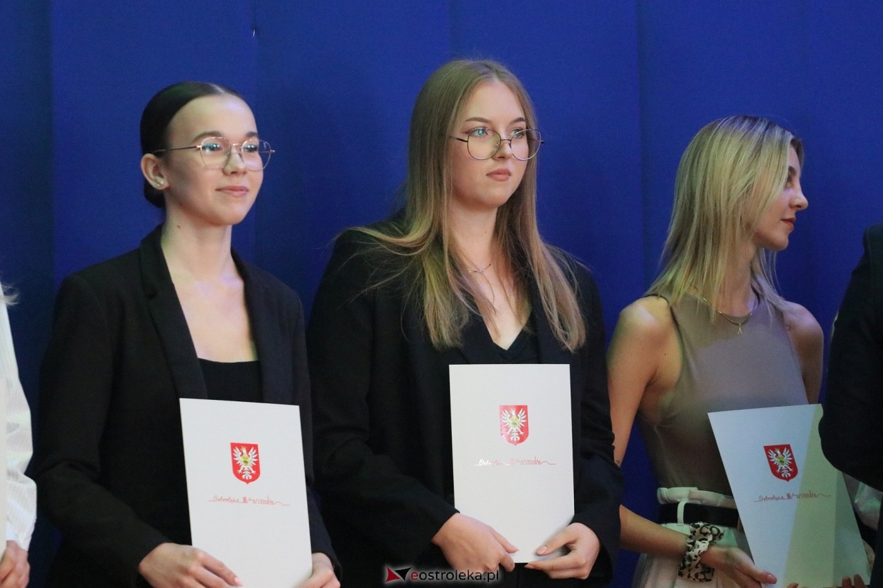 Samorządowa Gala Uczniowska 2024 [18.09.2024] - zdjęcie #134 - eOstroleka.pl