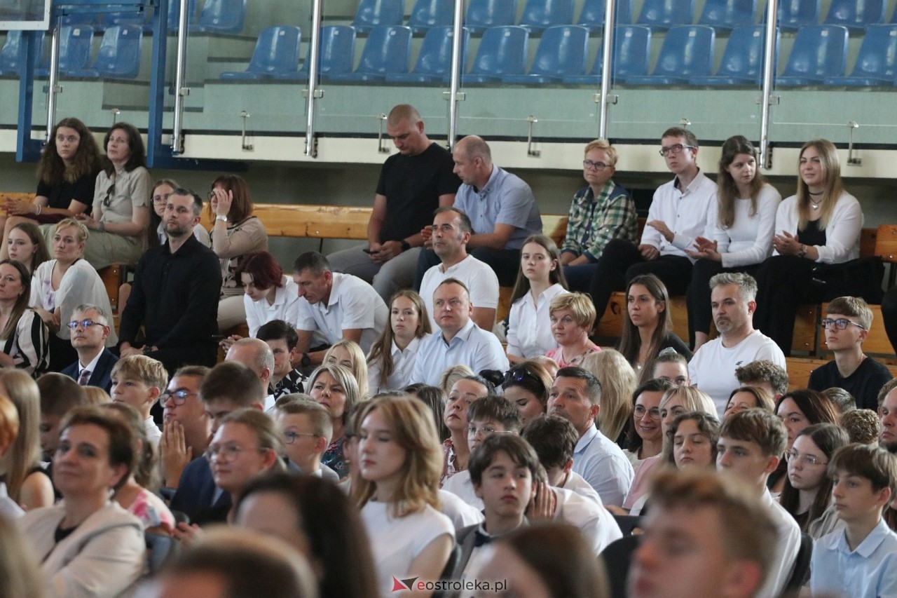 Samorządowa Gala Uczniowska 2024 [18.09.2024] - zdjęcie #126 - eOstroleka.pl