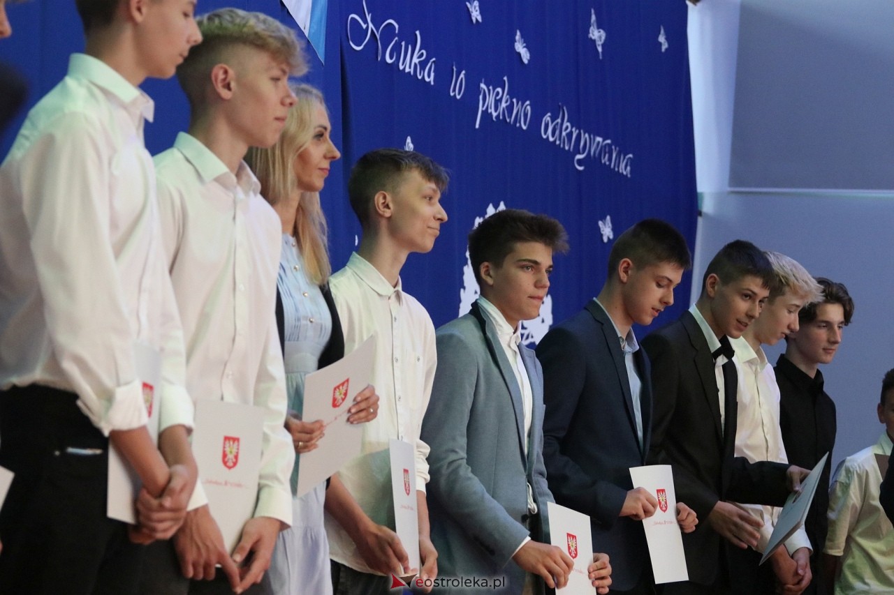 Samorządowa Gala Uczniowska 2024 [18.09.2024] - zdjęcie #83 - eOstroleka.pl