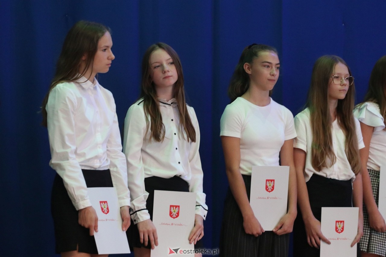 Samorządowa Gala Uczniowska 2024 [18.09.2024] - zdjęcie #57 - eOstroleka.pl
