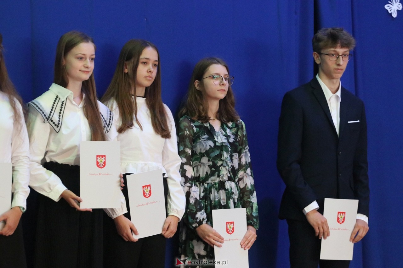 Samorządowa Gala Uczniowska 2024 [18.09.2024] - zdjęcie #46 - eOstroleka.pl