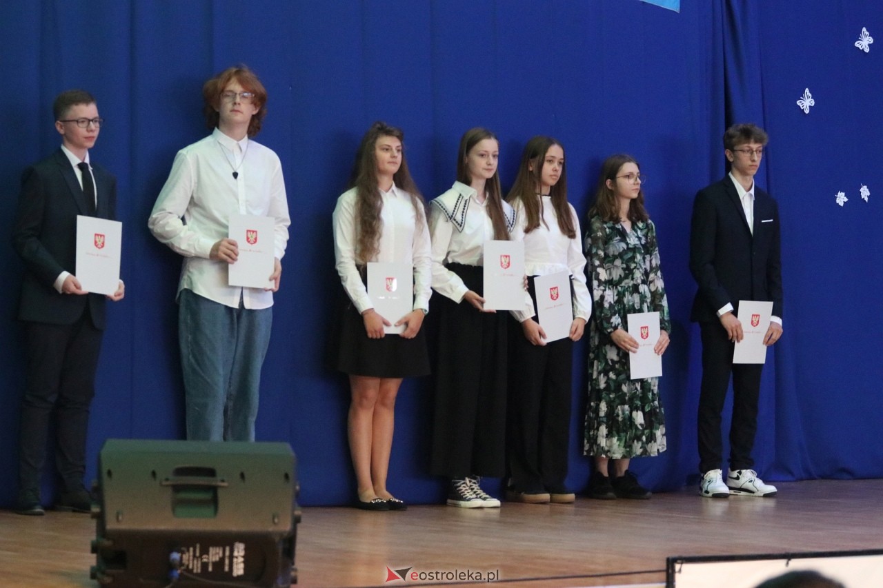Samorządowa Gala Uczniowska 2024 [18.09.2024] - zdjęcie #44 - eOstroleka.pl