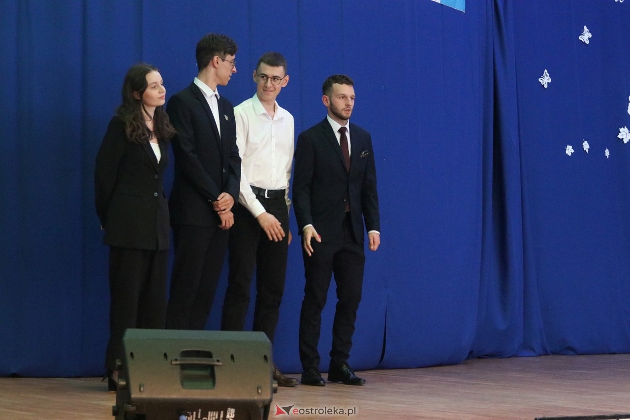 Samorządowa Gala Uczniowska 2024 [18.09.2024] - zdjęcie #42 - eOstroleka.pl
