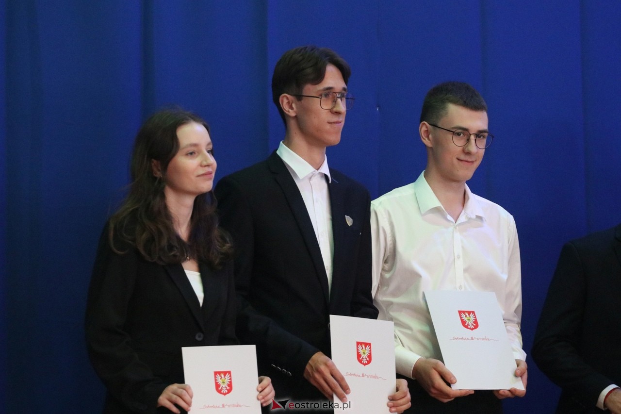 Samorządowa Gala Uczniowska 2024 [18.09.2024] - zdjęcie #36 - eOstroleka.pl