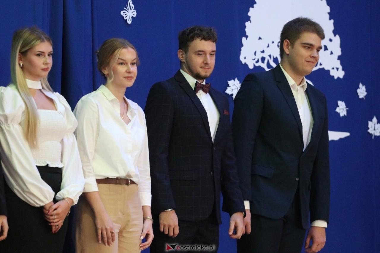 Samorządowa Gala Uczniowska 2024 [18.09.2024] - zdjęcie #7 - eOstroleka.pl