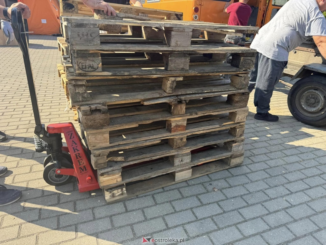 Pomoc z Olszewa-Borek dla powodzian [19.09.2024] - zdjęcie #11 - eOstroleka.pl