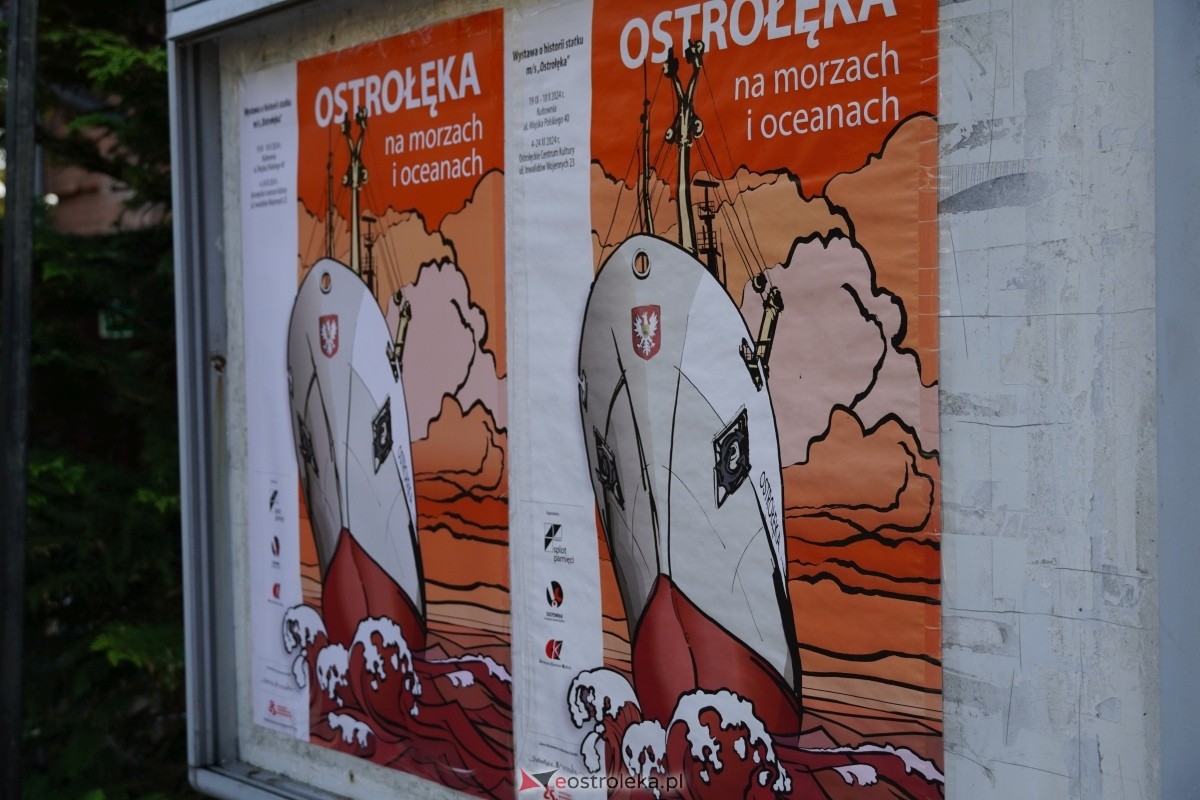 Otwarcie wystawy Ostrołęka na morzach i oceanach [19.09.2024] - zdjęcie #87 - eOstroleka.pl