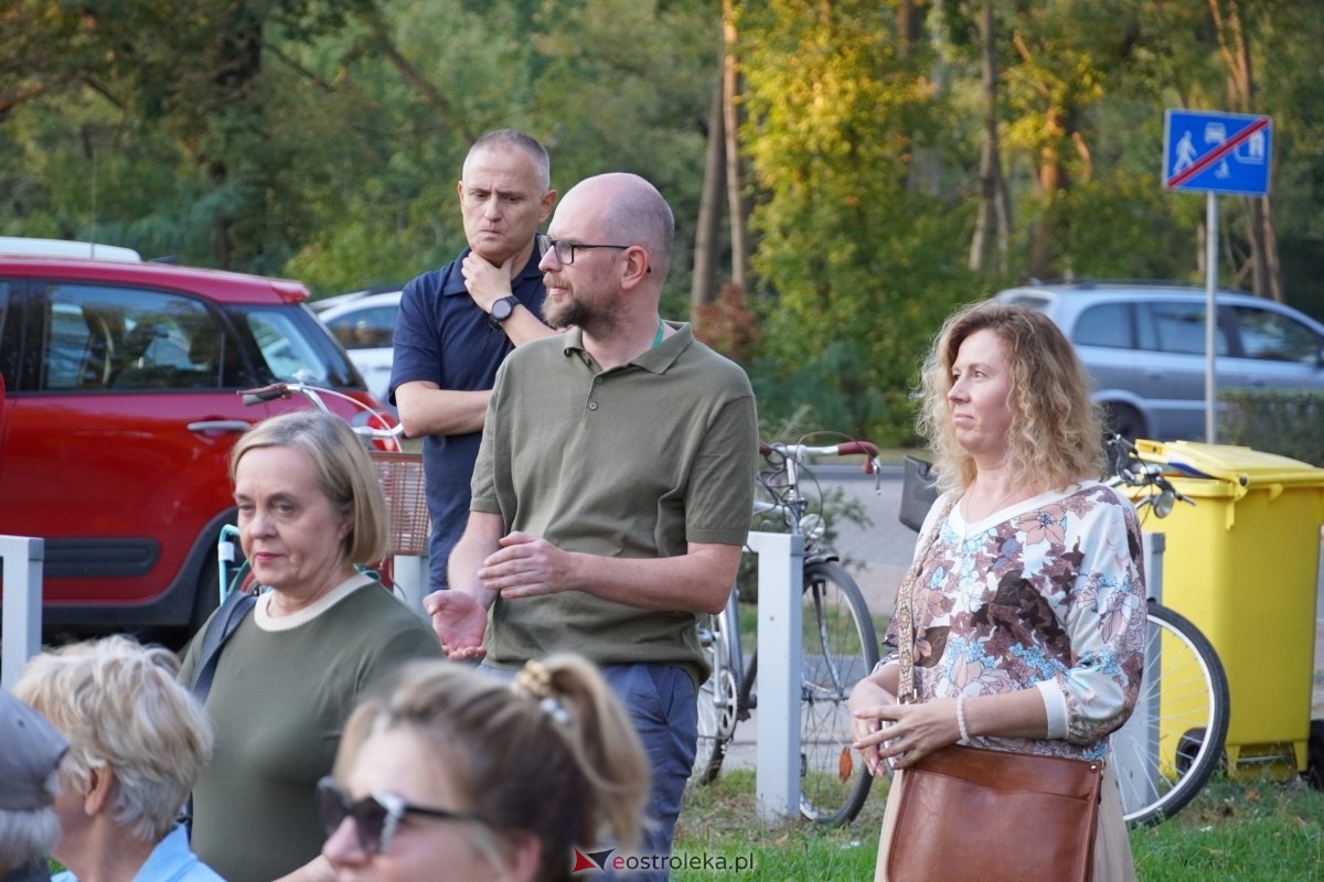 Otwarcie wystawy Ostrołęka na morzach i oceanach [19.09.2024] - zdjęcie #61 - eOstroleka.pl