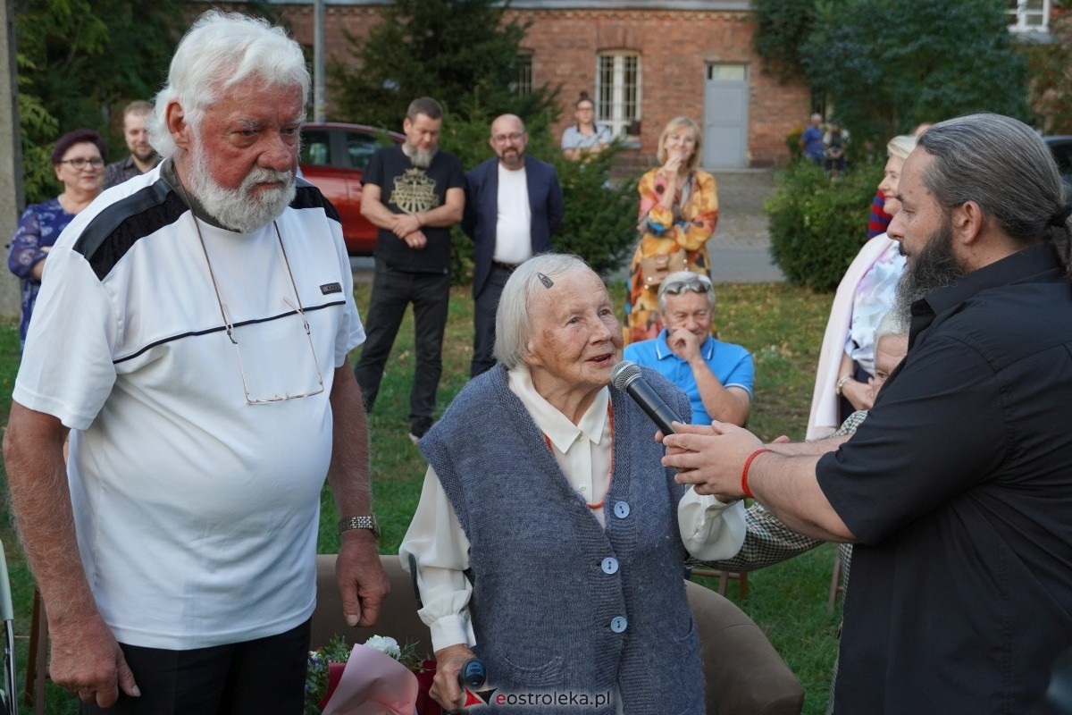 Otwarcie wystawy Ostrołęka na morzach i oceanach [19.09.2024] - zdjęcie #44 - eOstroleka.pl