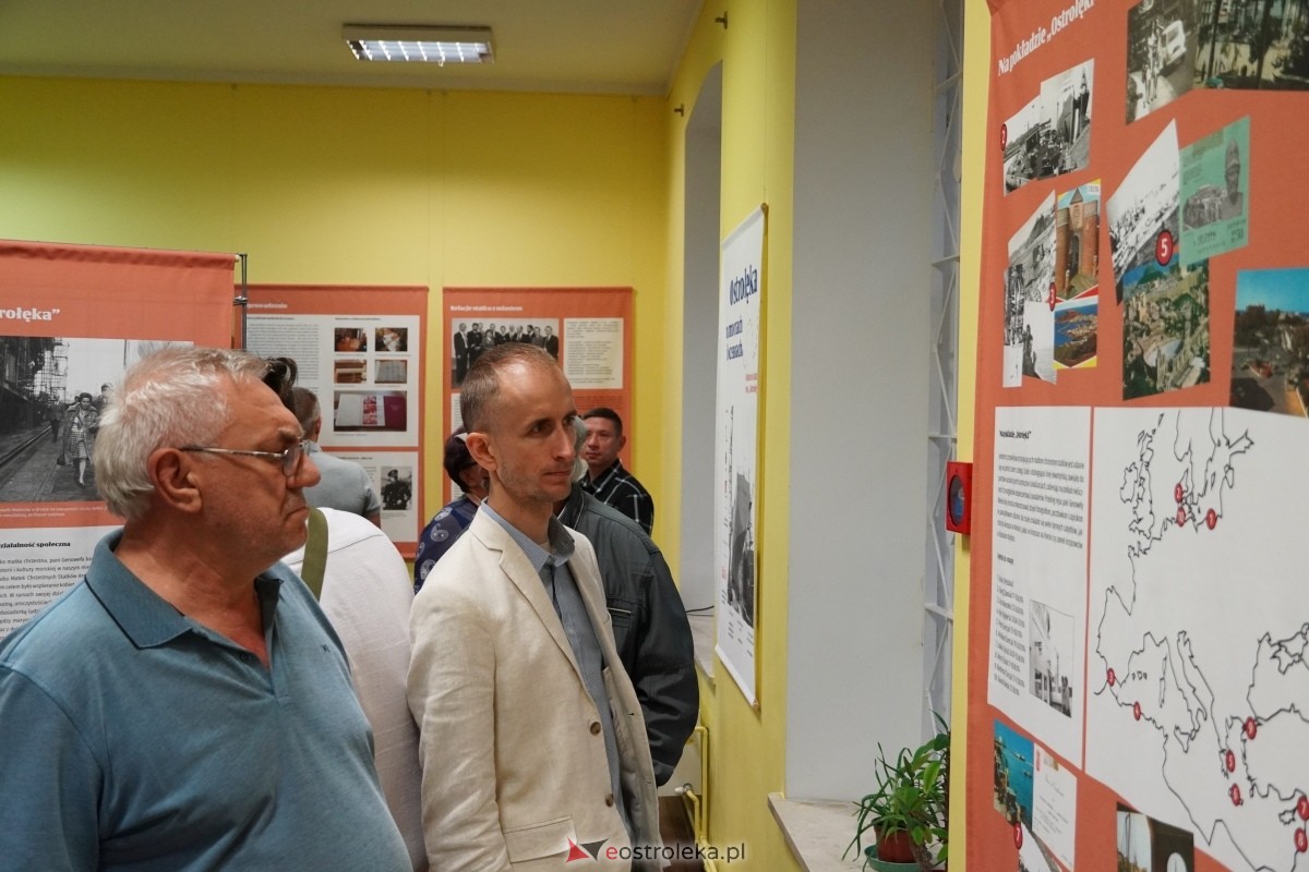Otwarcie wystawy Ostrołęka na morzach i oceanach [19.09.2024] - zdjęcie #11 - eOstroleka.pl