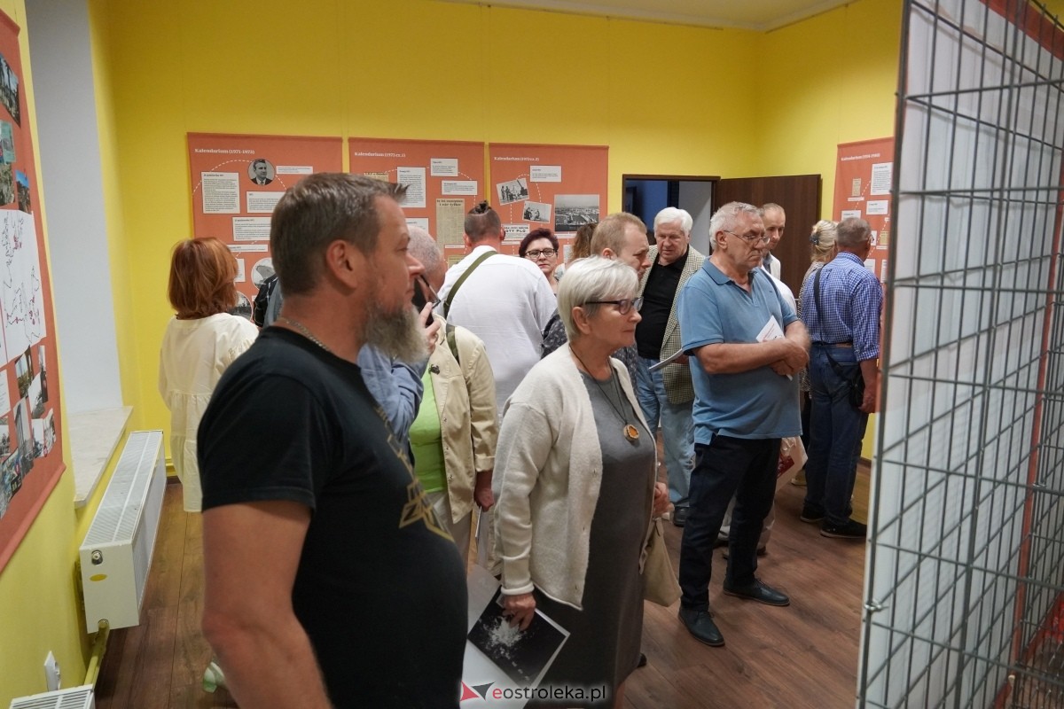 Otwarcie wystawy Ostrołęka na morzach i oceanach [19.09.2024] - zdjęcie #4 - eOstroleka.pl