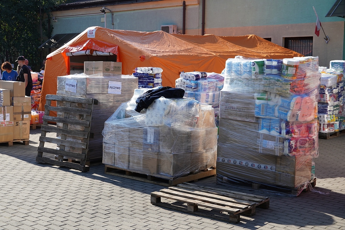 Ostrołęka pomaga powodzianom [20.09.2024] - zdjęcie #82 - eOstroleka.pl