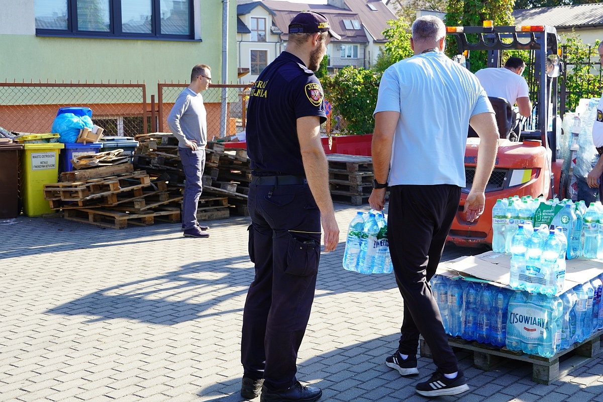 Ostrołęka pomaga powodzianom [20.09.2024] - zdjęcie #79 - eOstroleka.pl