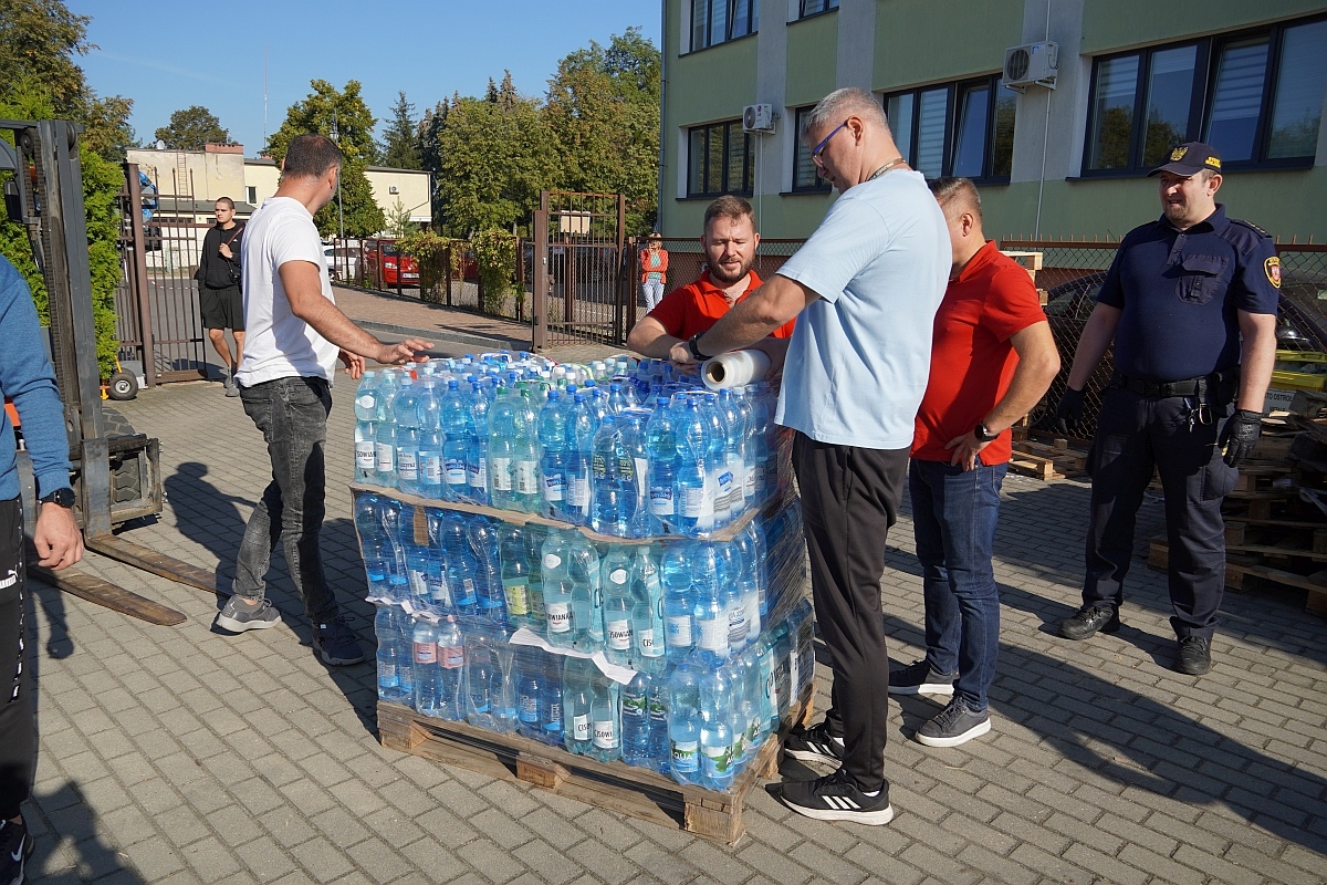 Ostrołęka pomaga powodzianom [20.09.2024] - zdjęcie #64 - eOstroleka.pl